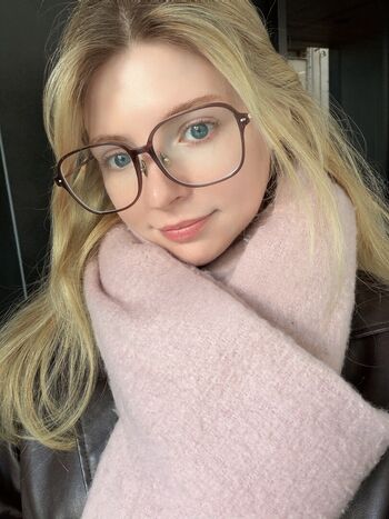 Full leaked Peachymilky page private onlyfans photo