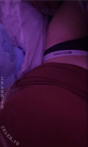 Full leaked Peachysecrets private photo