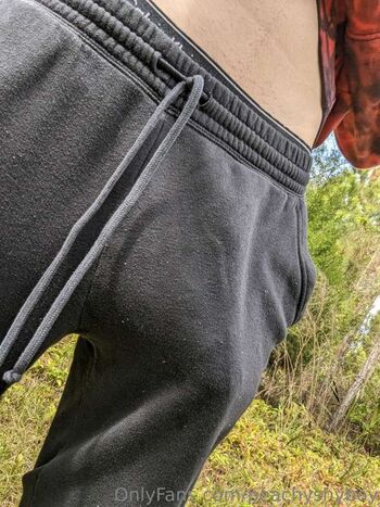Full leaked Peachyshyboy private photo