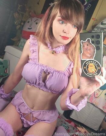 Full leaked Peachyxdreams page private photo