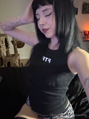 Full leaked Pearl private onlyfans photo