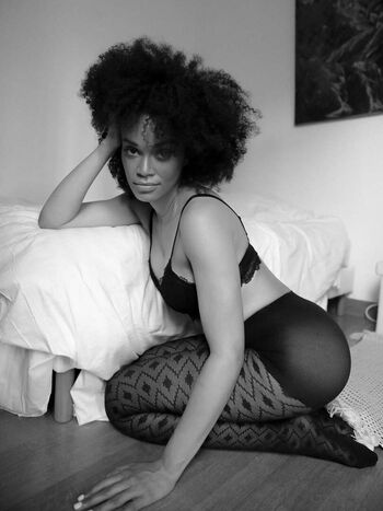 Full leaked Pearl thusi private photo