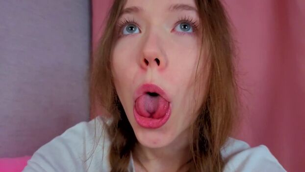 Full leaked Pearly peach private photo