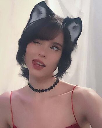 Full leaked Pearythecatapus private onlyfans photo