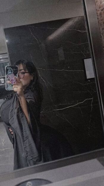 Full leaked Pekeasmr private photo