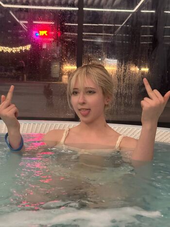 Full leaked Pelememe private onlyfans photo