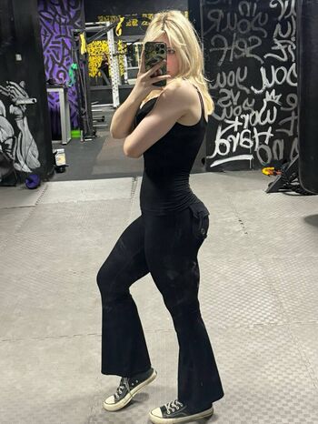 Full leaked Pelememe page private photo