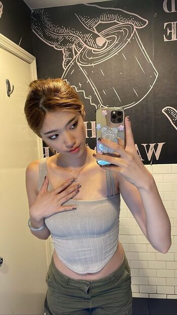 Full leaked Penpuin private photo