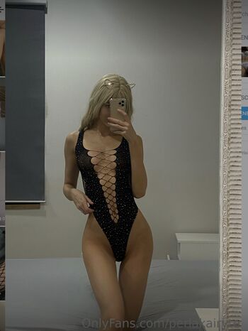 Full leaked Perla kairyte private onlyfans photo