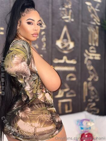 Full leaked Persephanii private onlyfans photo