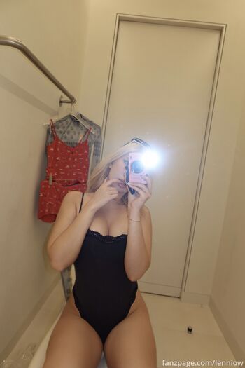 Full leaked Persian private photo