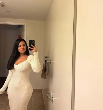 Full leaked Peruvianmami page private onlyfans photo