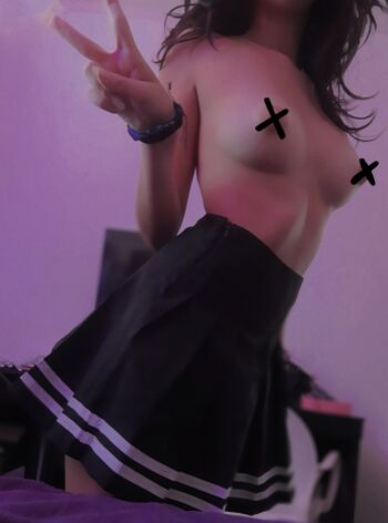 Full leaked Pervertlulu private photo