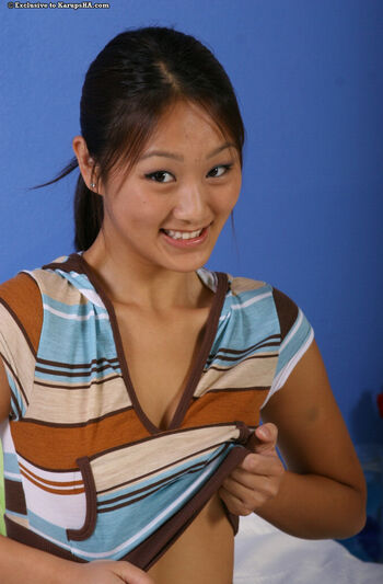 Full leaked Petite evelyn private onlyfans photo