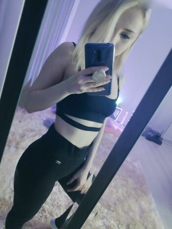 Full leaked Petitefeline private photo