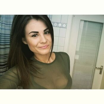 Full leaked Petratimea private photo
