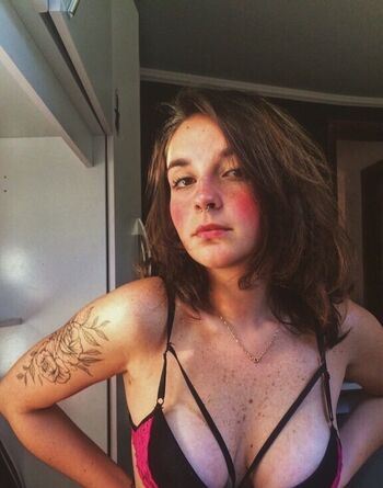 Full leaked Petropolis private onlyfans photo