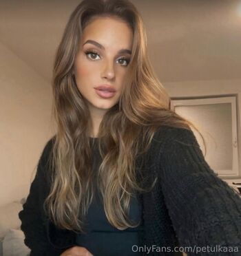 Full leaked Petulkaaa private photo