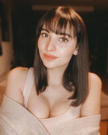 Full leaked Petush nasklee private photo
