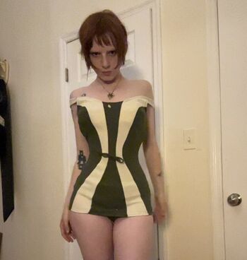 Full leaked Pezolcftd private onlyfans photo