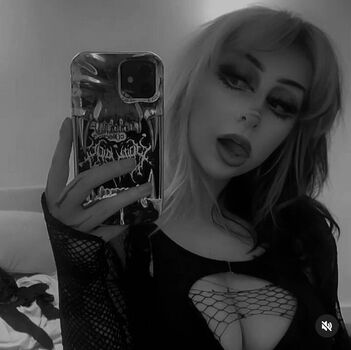 Full leaked Phantasmoogoria private onlyfans photo