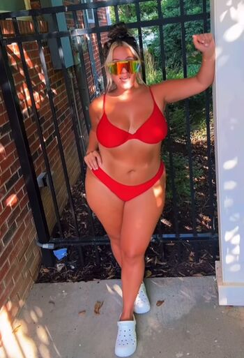 Full leaked Philllybabyy private photo
