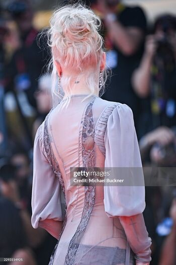 Full leaked Phoebe bridgers page private photo