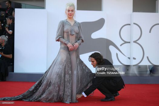 Full leaked Phoebe bridgers page private photo