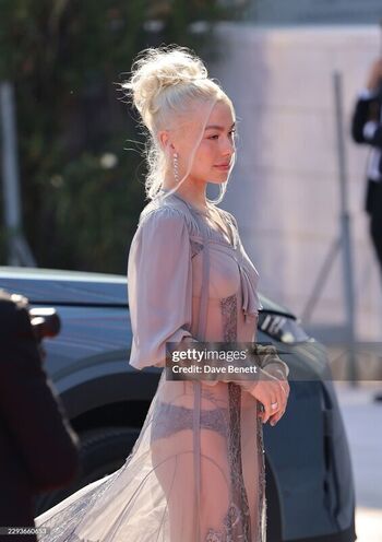 Full leaked Phoebe bridgers private photo