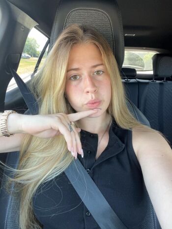 Full leaked Phoebe private photo