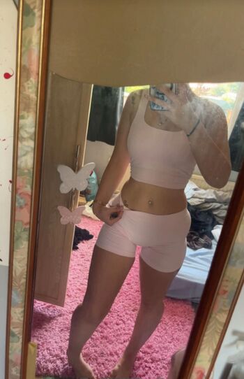 Full leaked Phoebe private photo