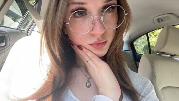 Full leaked Phoebefawn private photo