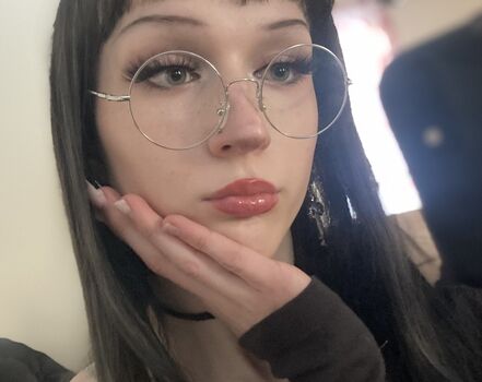Full leaked Phoebefawn private photo