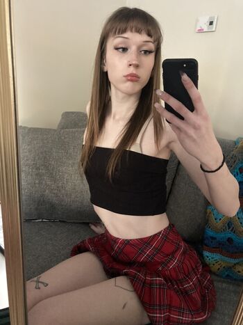 Full leaked Phoebefawn private photo