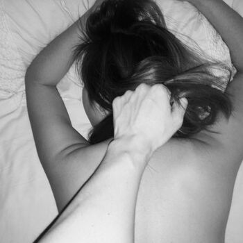 Full leaked Photographers touching models private photo
