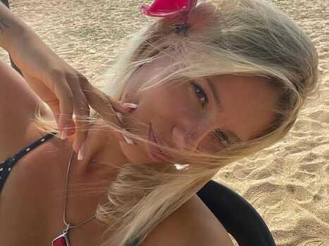 Full leaked Pia oee private photo
