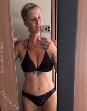 Full leaked Pia tillmann private photo