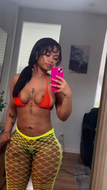 Full leaked Piccaboo private photo