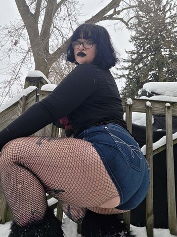 Full leaked Pigxmilk private onlyfans photo