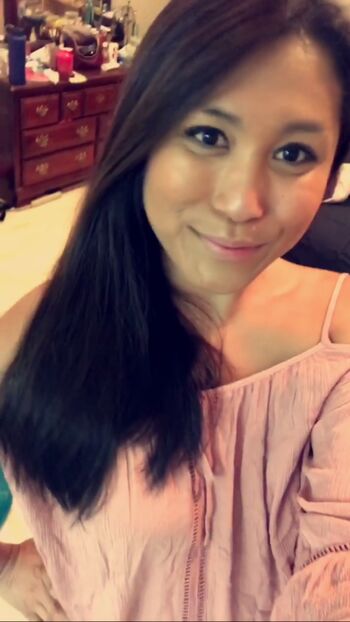 Full leaked Pilipinapeaches private photo