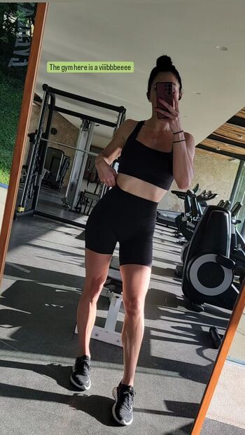 Full leaked Pilotemilie private photo