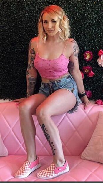 Full leaked Pinkbunny poison private photo