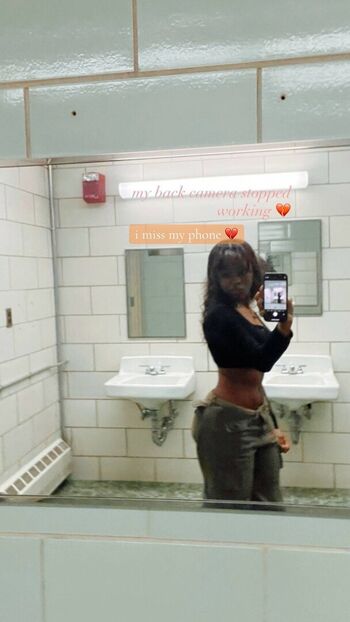 Full leaked Pinkcellphon private onlyfans photo