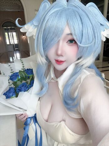 Full leaked Pinkkybutter private photo