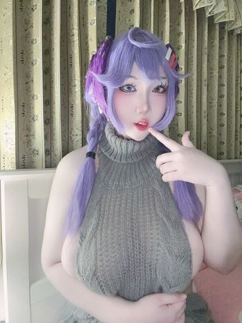 Full leaked Pinkkybutter private photo