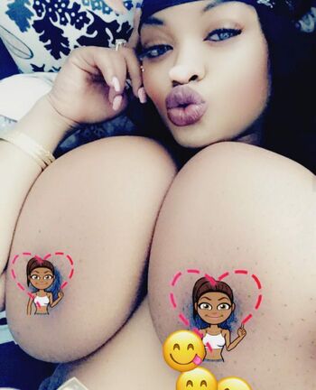 Full leaked Pinklopezmafia private photo