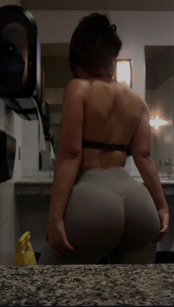 Full leaked Pinkmelii private onlyfans photo