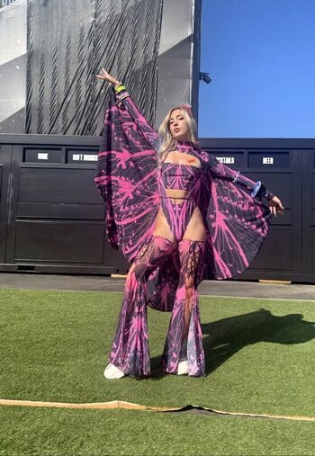 Full leaked Pinknoodleo private photo