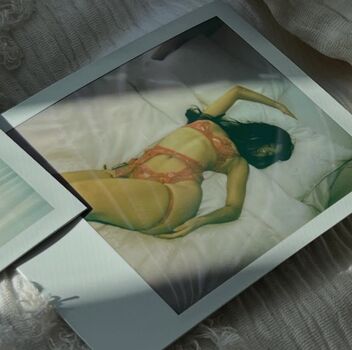 Full leaked Piper hana private photo