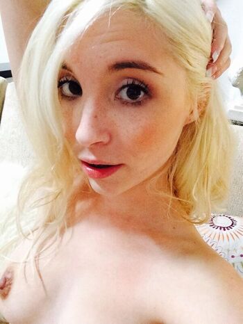 Full leaked Piper perri private photo